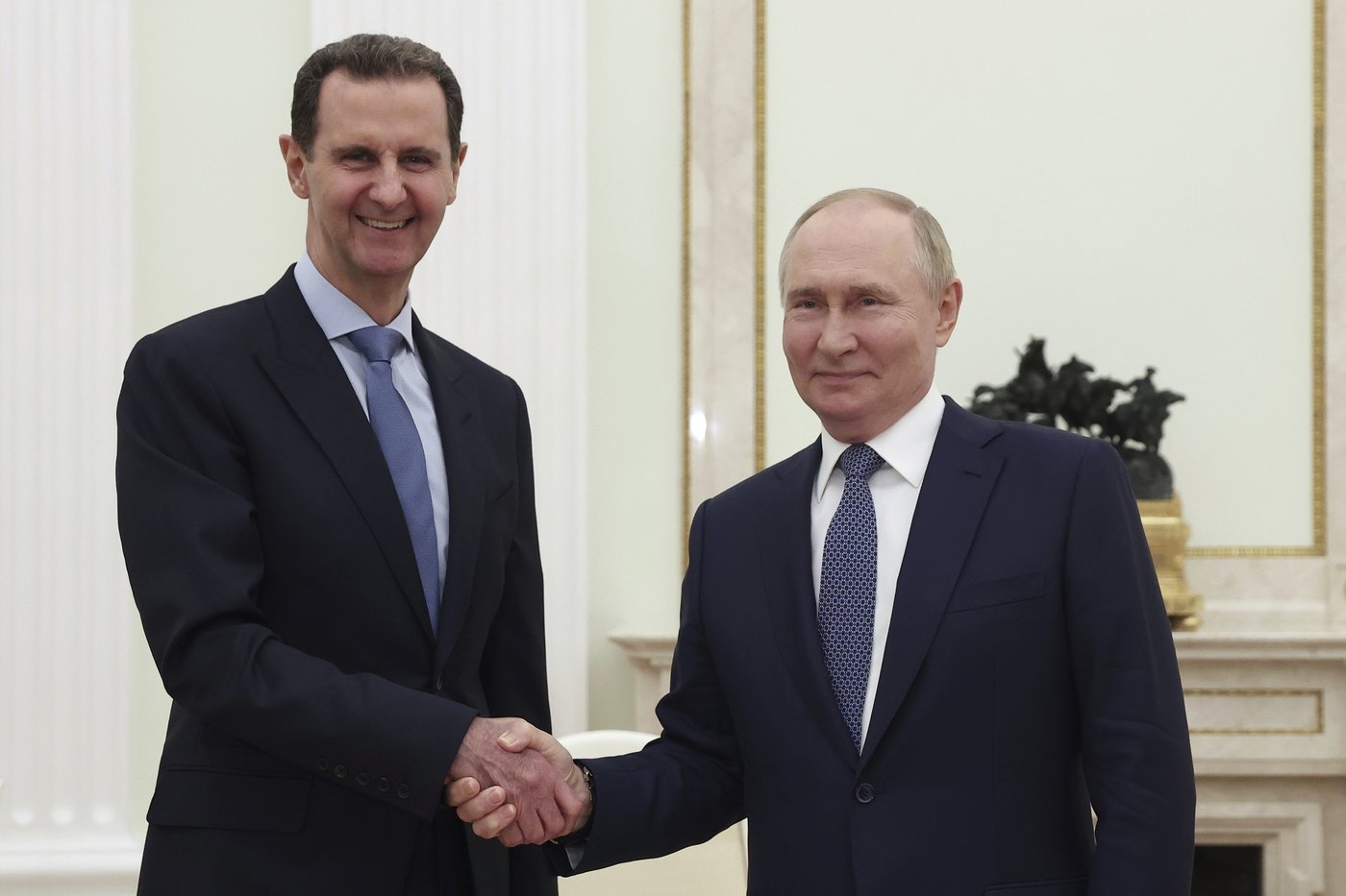 PHOTO COLLECTION: Fall of Assad | iNFOnews.ca PHOTO COLLECTION: Fall of Assad | iNFOnews.ca