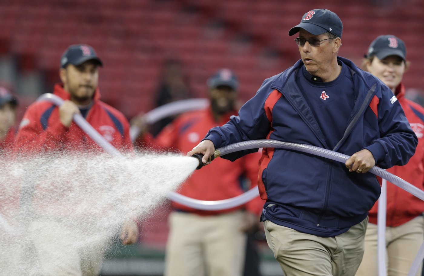 Red Sox head groundskeeper Dave Mellor to retire after Sunday's game | iNFOnews.ca Red Sox head groundskeeper Dave Mellor to retire after Sunday's game | iNFOnews.ca