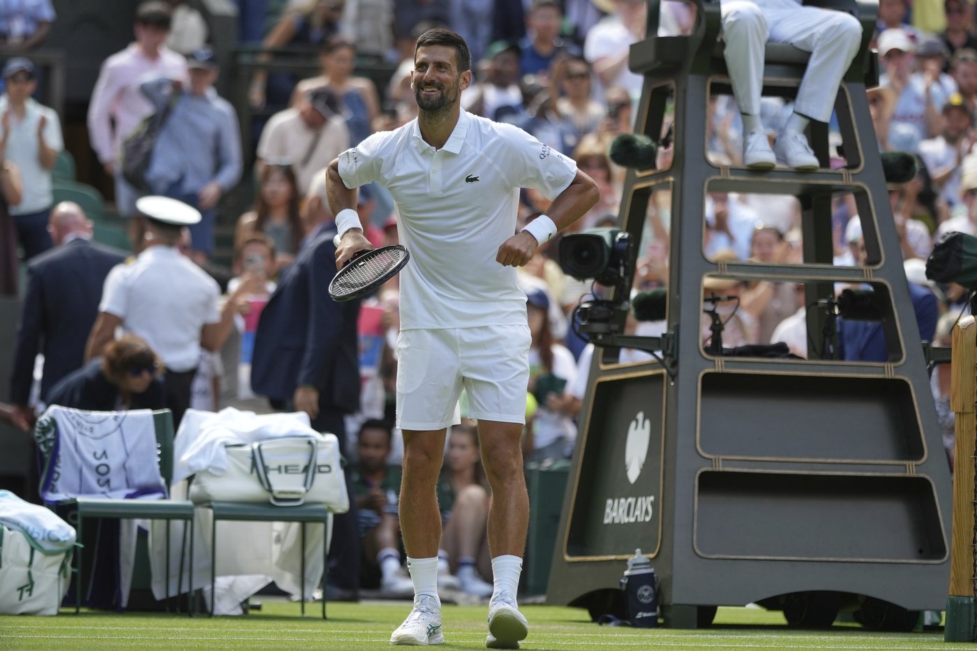 Djokovic sets another record at Wimbledon and jokes about sipping margaritas on beach with rivals | iNFOnews.ca
