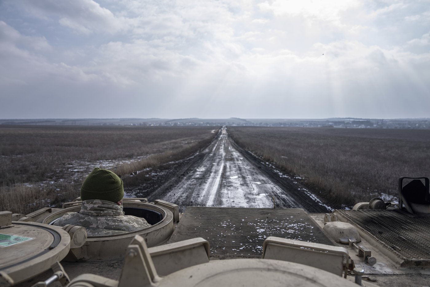Ukraine's military will pull out of Vuhledar in the east after 2 years of intense fighting | iNFOnews.ca Ukraine's military will pull out of Vuhledar in the east after 2 years of intense fighting | iNFOnews.ca