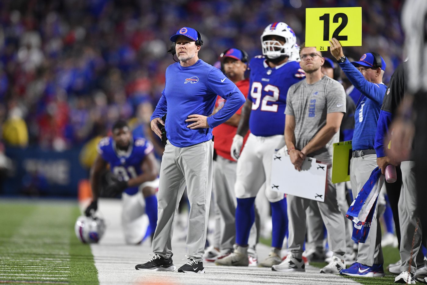 Josh Allen throws 4 TD passes and the Bills roll to a 47-10 win over the unraveling Jaguars | iNFOnews.ca