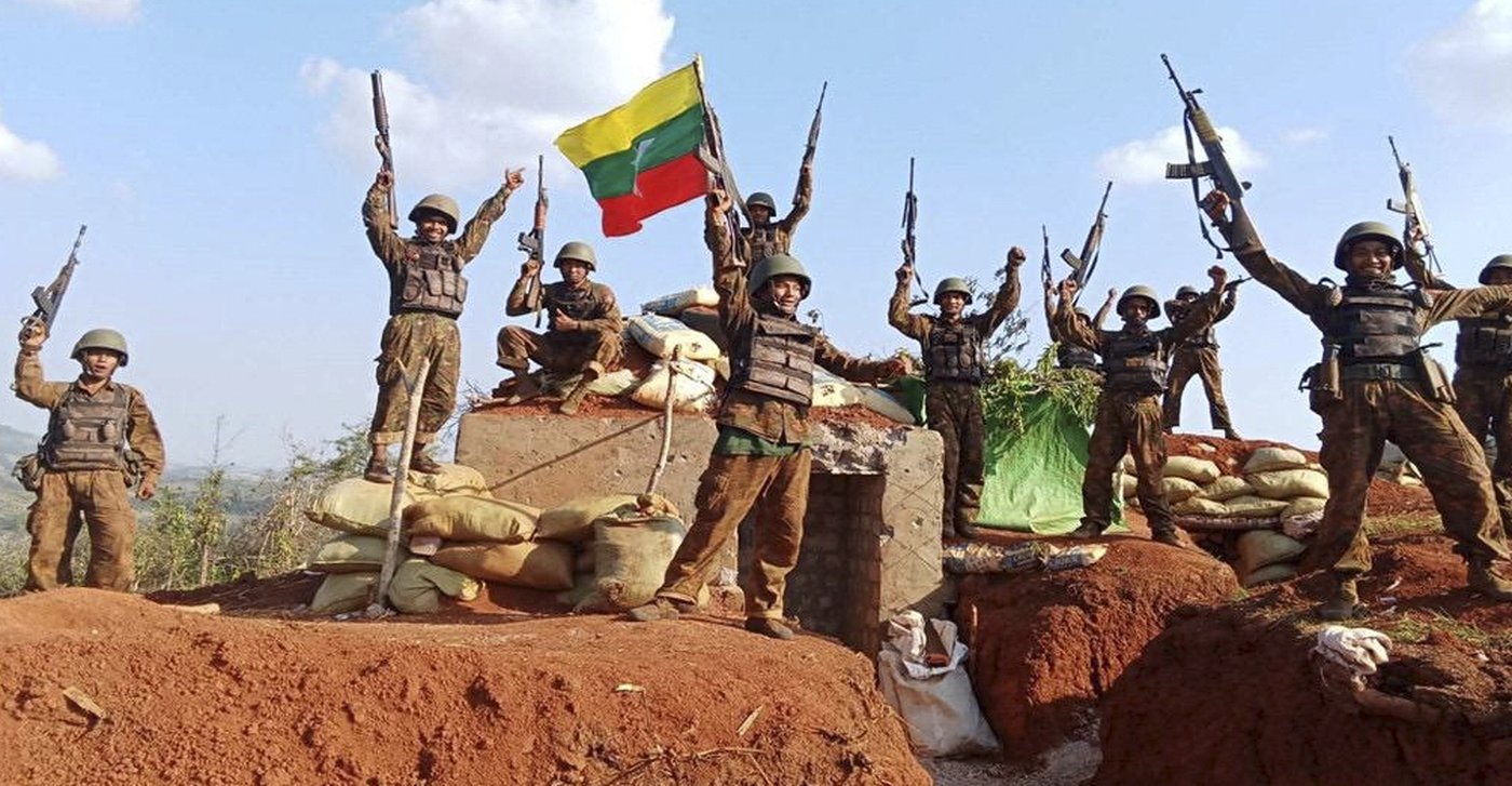 Myanmar military recaptures strategic town from rebels after a year, government says | iNFOnews.ca