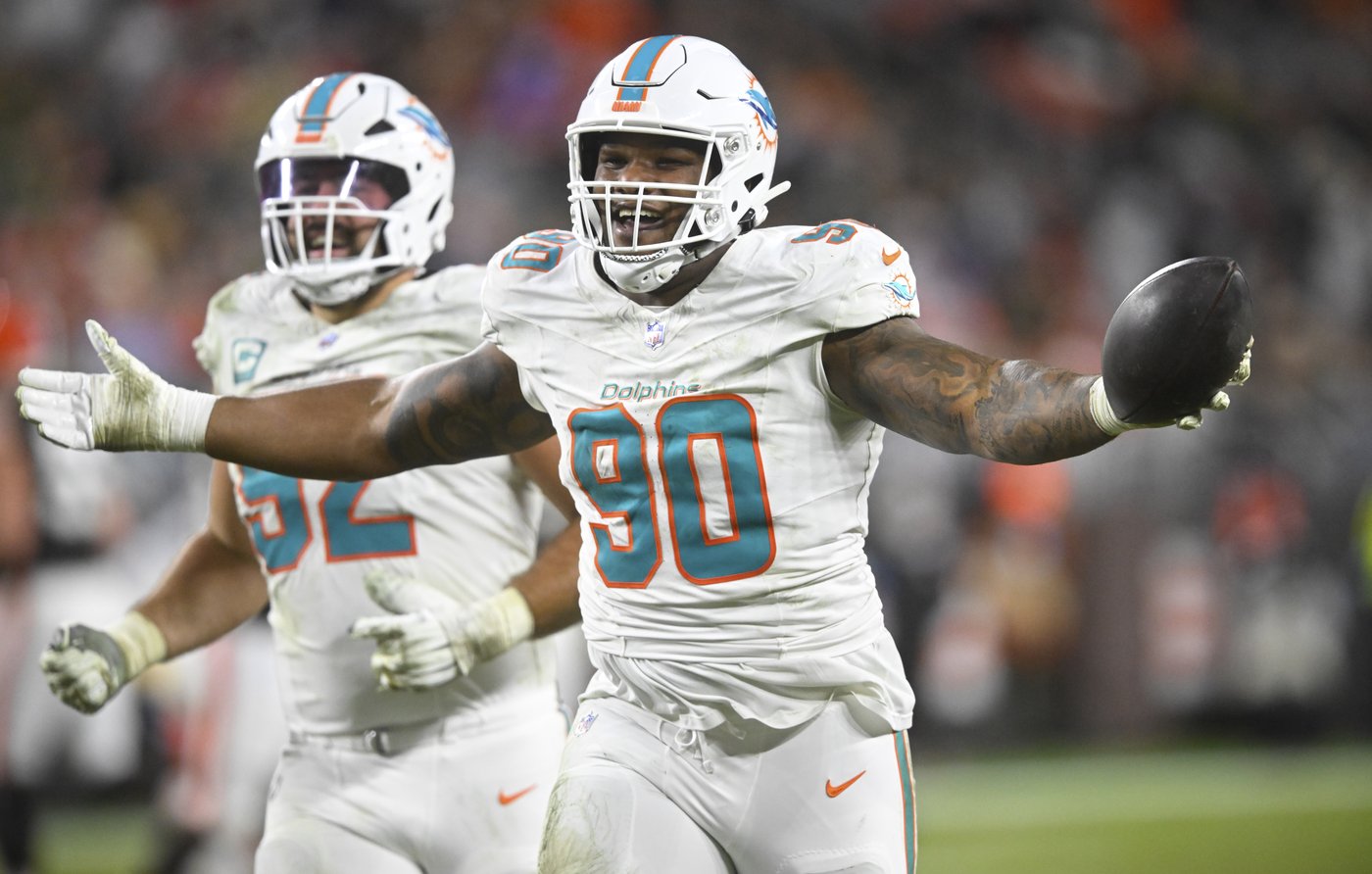 Huntley will get more practice reps than injured Tagovailoa ahead of Dolphins' must-win game at Jets | iNFOnews.ca