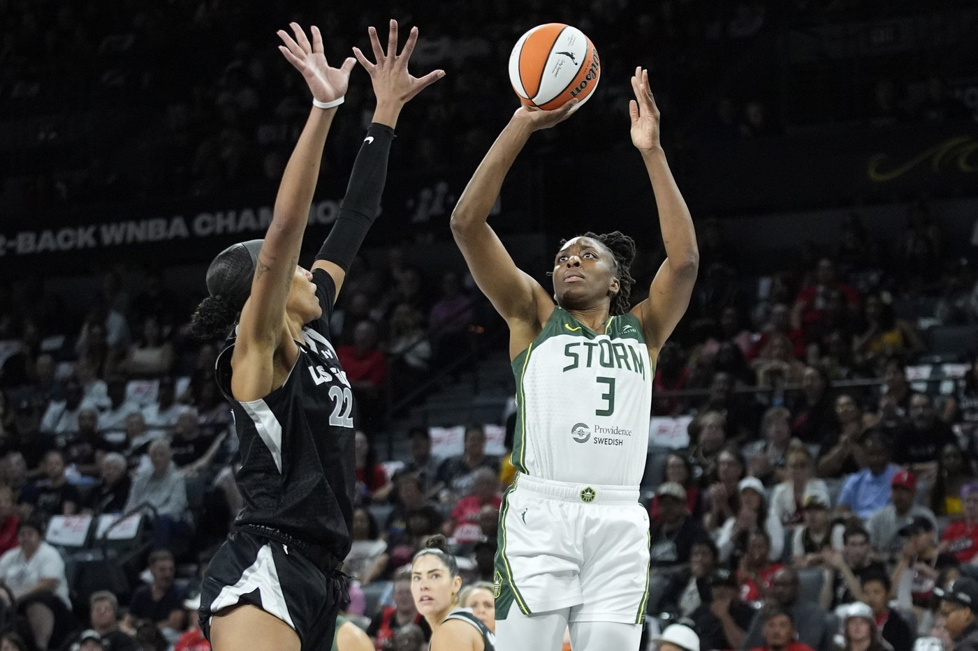 Aces wear jerseys to support A'ja Wilson who finished 2nd for Defensive Player of the Year | iNFOnews.ca Aces wear jerseys to support A'ja Wilson who finished 2nd for Defensive Player of the Year | iNFOnews.ca