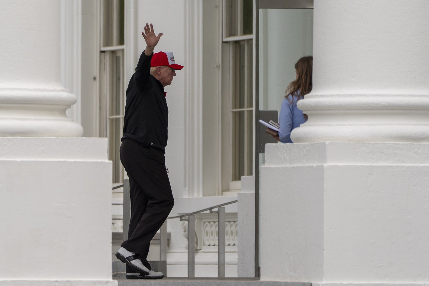 As controversies pile up, Trump allies increasingly turn on one another | iNFOnews.ca As controversies pile up, Trump allies increasingly turn on one another | iNFOnews.ca