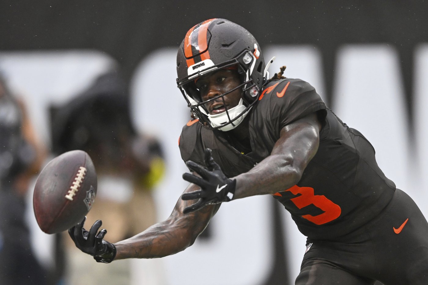 Browns receiver Jerry Jeudy's frustrating season continues with league-leading 8 dropped passes | iNFOnews.ca Browns receiver Jerry Jeudy's frustrating season continues with league-leading 8 dropped passes | iNFOnews.ca