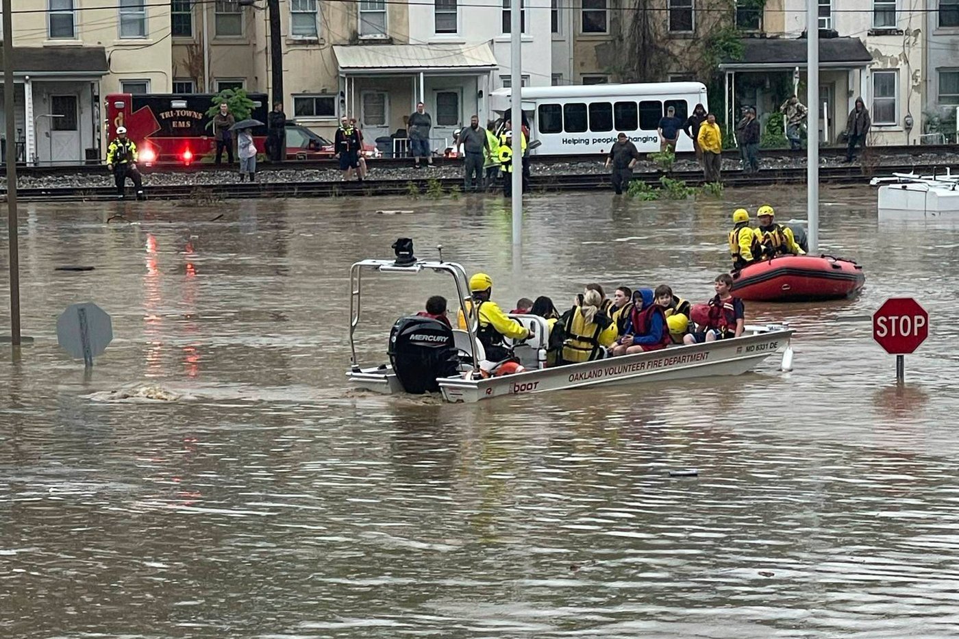Flash flooding forces evacuation of elementary school in western Maryland | iNFOnews.ca Flash flooding forces evacuation of elementary school in western Maryland | iNFOnews.ca