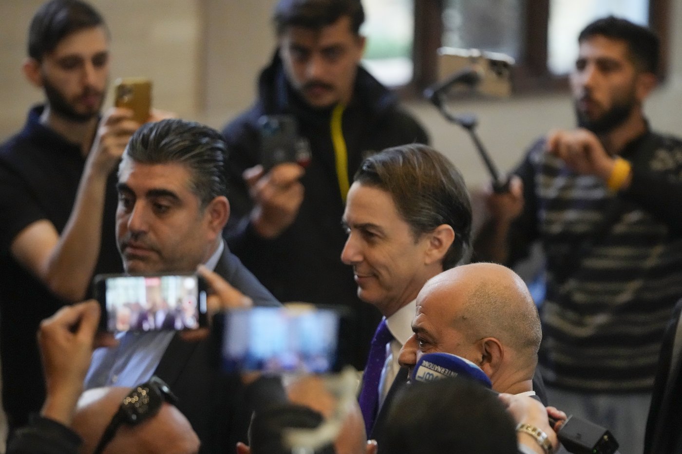US envoy says Israel-Hezbollah truce is 'within our grasp' as Gaza food crisis worsens after looting | iNFOnews.ca US envoy says Israel-Hezbollah truce is 'within our grasp' as Gaza food crisis worsens after looting | iNFOnews.ca
