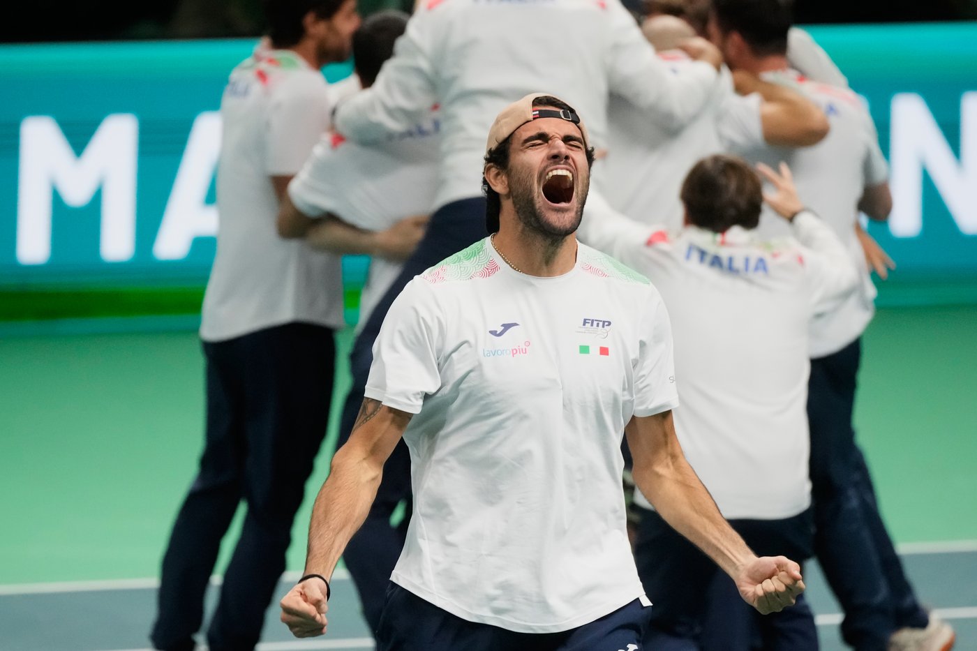 Italy wins Davis Cup for third straight year by beating Spain in final | iNFOnews.ca Italy wins Davis Cup for third straight year by beating Spain in final | iNFOnews.ca