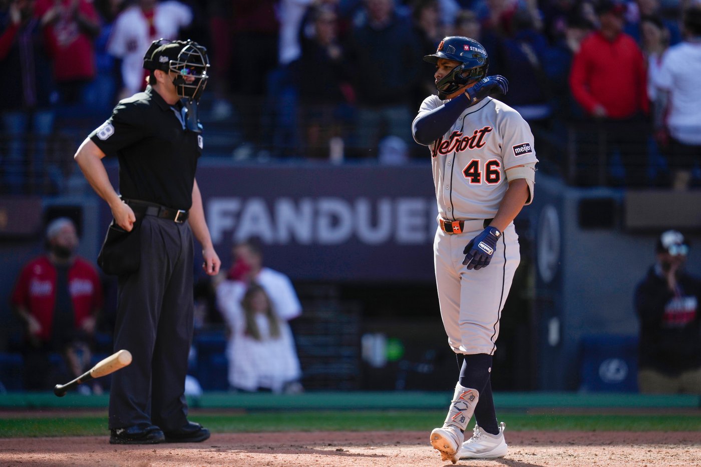 Tigers strand team playoff-record 15 runners in loss to Guardians in Game 2 of AL Wild Card Series | iNFOnews.ca
