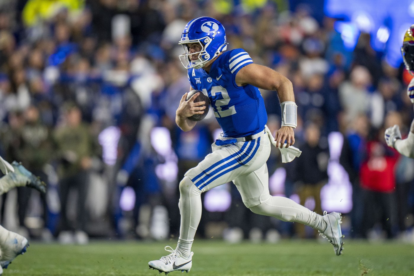 BYU quarterback Jake Retzlaff brings touchdowns and Jewish teachings to predominantly Mormon school | iNFOnews.ca BYU quarterback Jake Retzlaff brings touchdowns and Jewish teachings to predominantly Mormon school | iNFOnews.ca