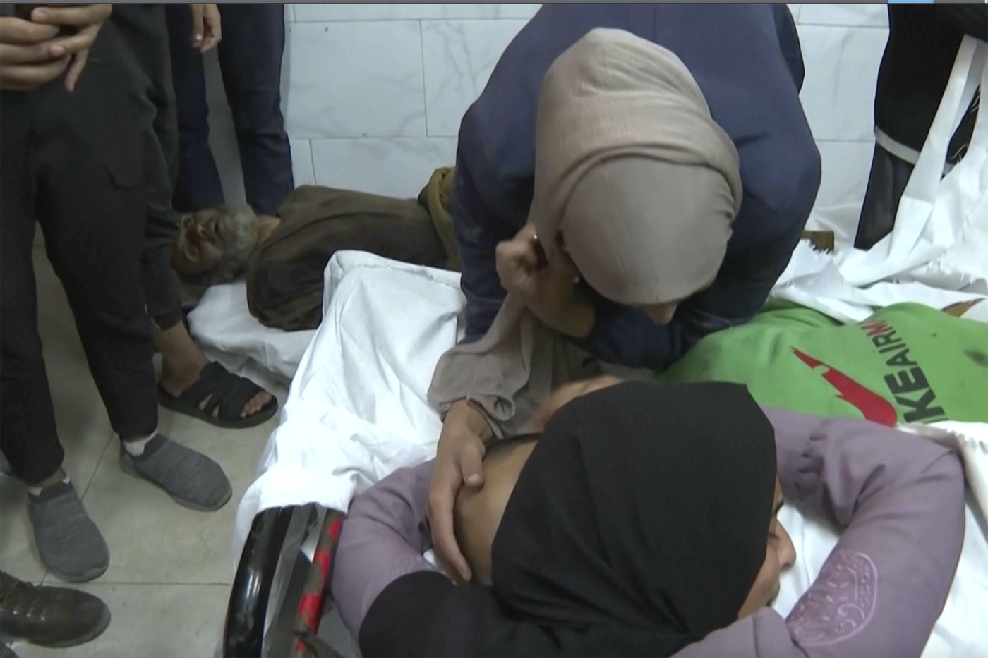 An Israeli strike in Gaza kills World Central Kitchen workers. Israel says 1 was an Oct. 7 attacker | iNFOnews.ca