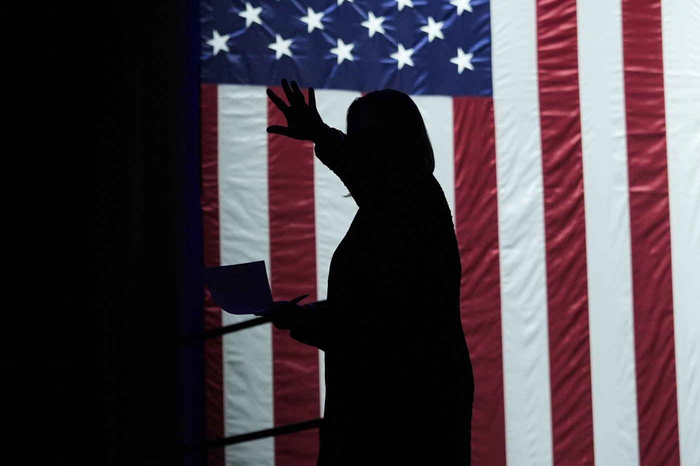 Trump rebuilds Democrats' 'blue wall' states with red bricks. Especially Pennsylvania | iNFOnews.ca