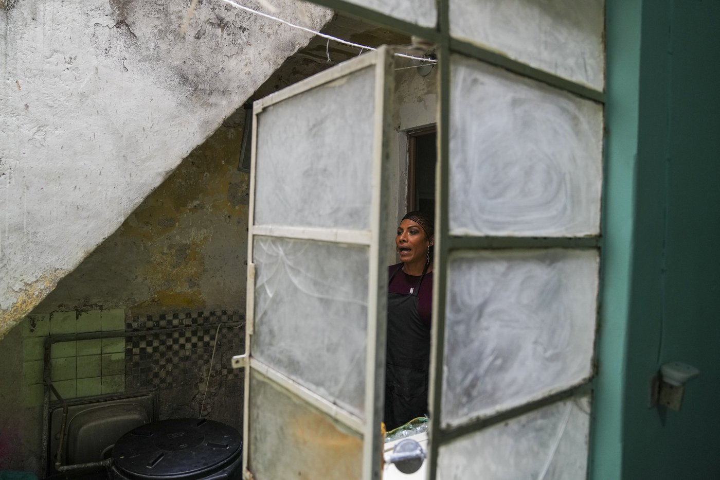 A kitchen staffed by trans women is a refuge for Mexico City’s LGBTQ+ community | iNFOnews.ca A kitchen staffed by trans women is a refuge for Mexico City’s LGBTQ+ community | iNFOnews.ca