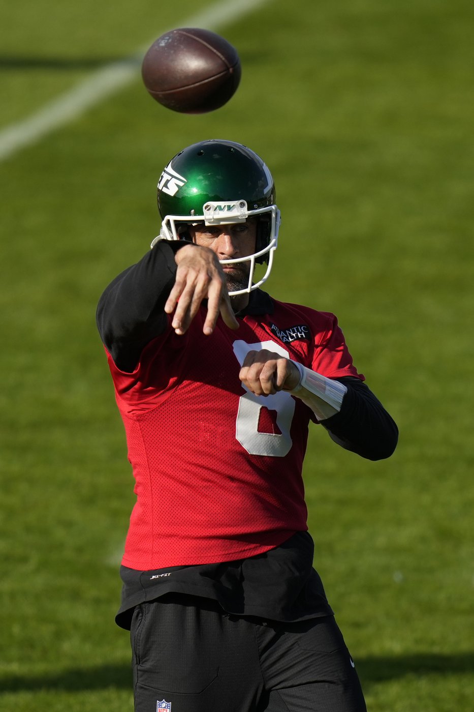 Jets' Rodgers insists there's no rift with Saleh and responds to rumors of potential Adams reunion | iNFOnews.ca