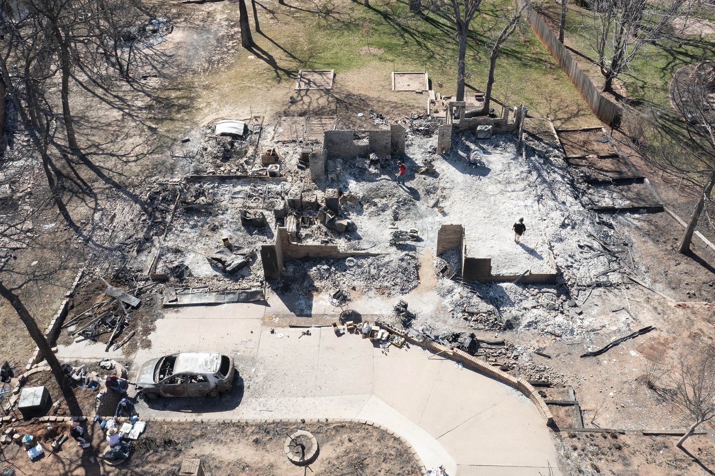 High winds continue to threaten Oklahoma after wildfires destroyed and damaged hundreds of homes | iNFOnews.ca High winds continue to threaten Oklahoma after wildfires destroyed and damaged hundreds of homes | iNFOnews.ca