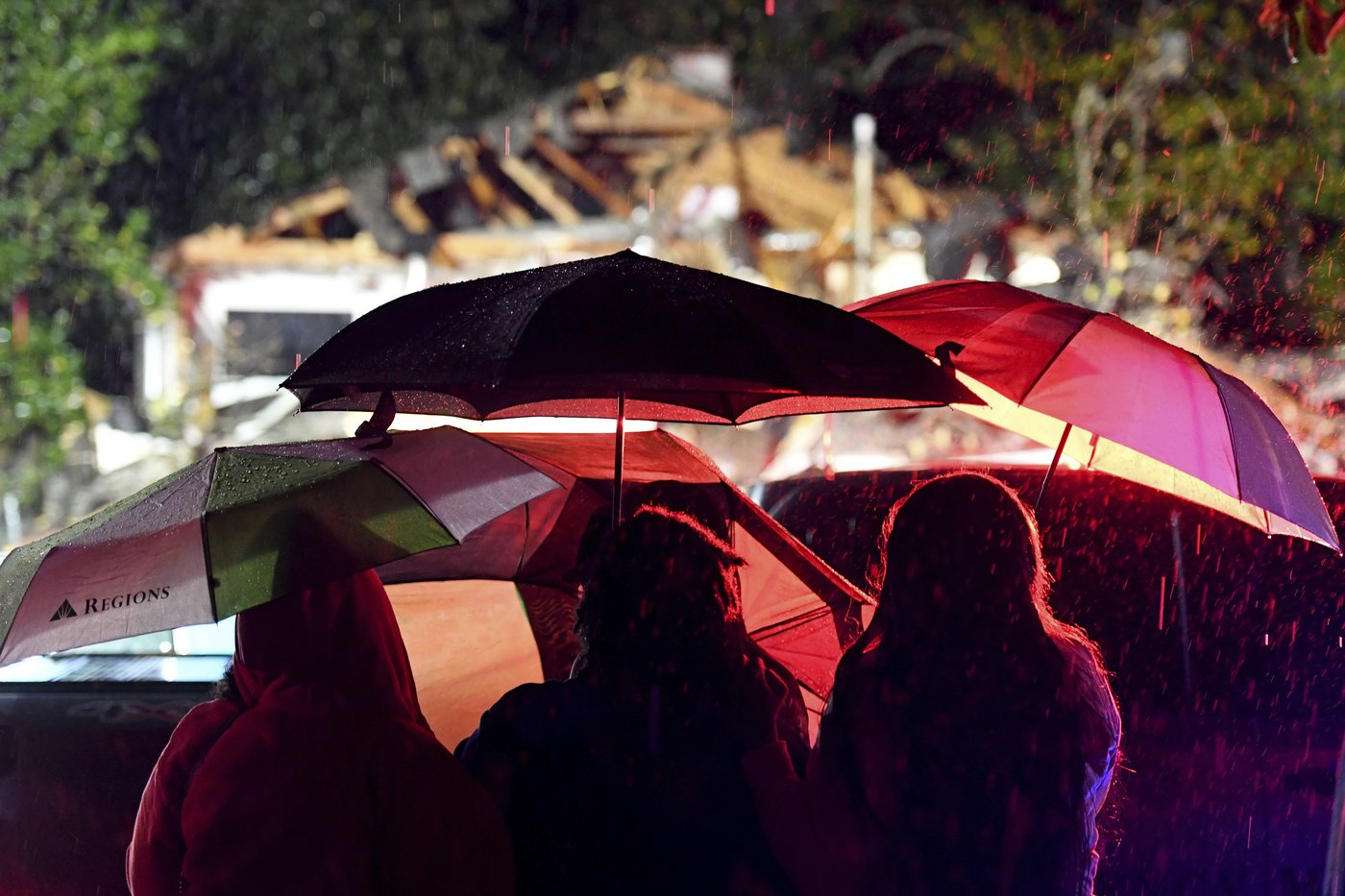 Tornadoes in Texas and Mississippi kill 2 and injure 6 as severe weather system moves east | iNFOnews.ca Tornadoes in Texas and Mississippi kill 2 and injure 6 as severe weather system moves east | iNFOnews.ca