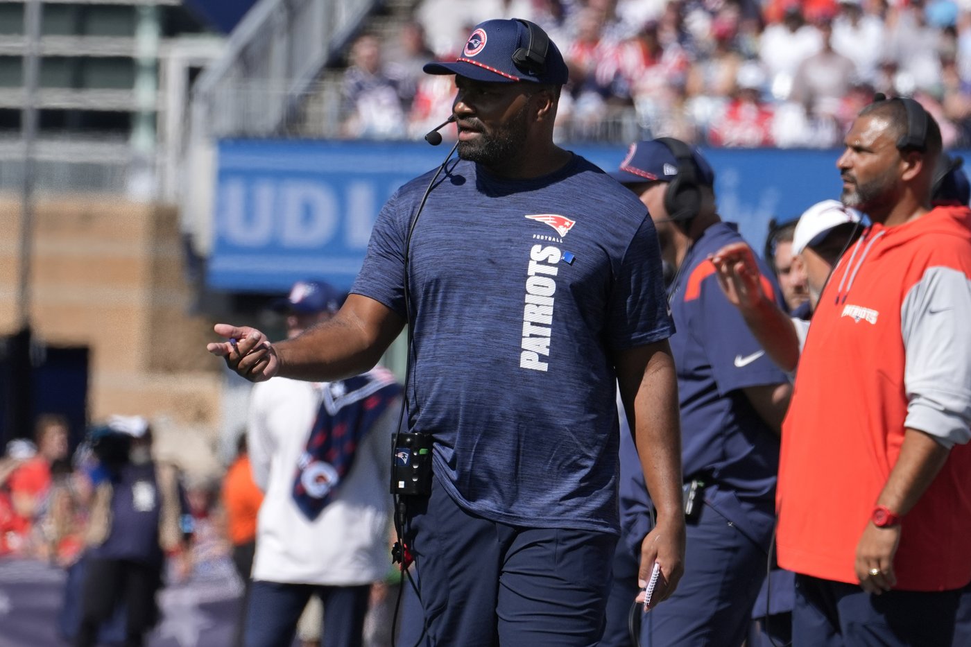 Aaron Rodgers gets 1st chance to play in Jets-Patriots rivalry when teams square off Thursday night | iNFOnews.ca Aaron Rodgers gets 1st chance to play in Jets-Patriots rivalry when teams square off Thursday night | iNFOnews.ca