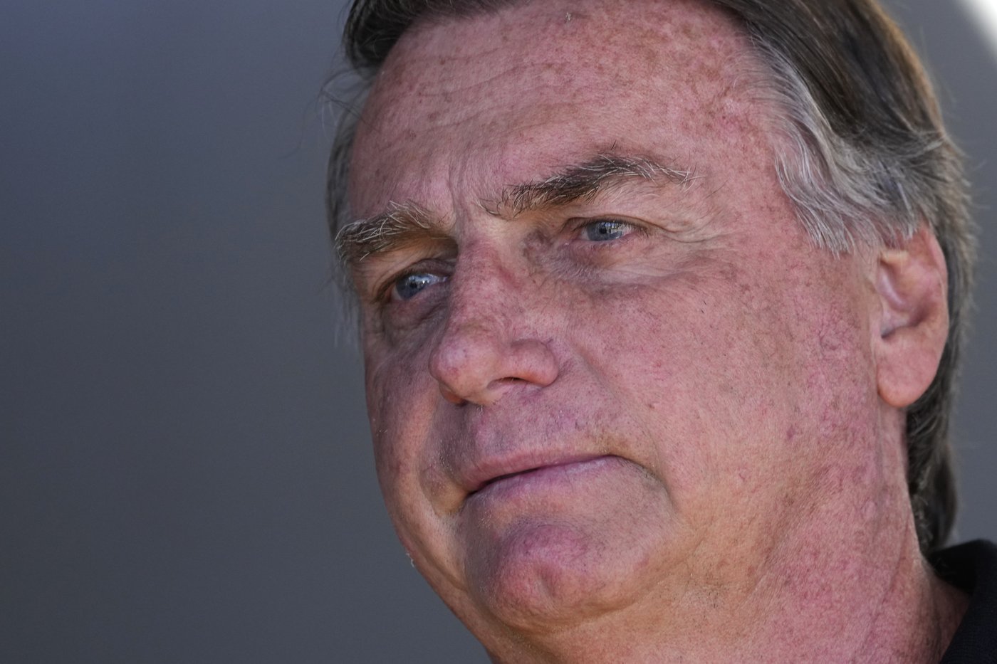 Brazilian ex-President Jair Bolsonaro is out of intensive care but still hospitalized, doctors say | iNFOnews.ca