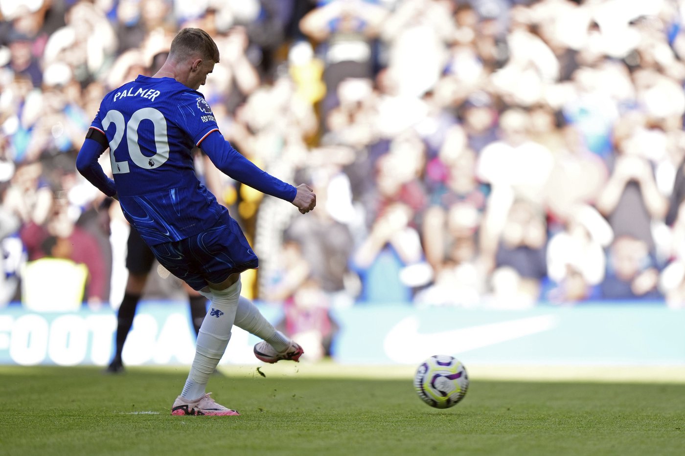Palmer makes Premier League history with 4-goal haul in first half for Chelsea | iNFOnews.ca
