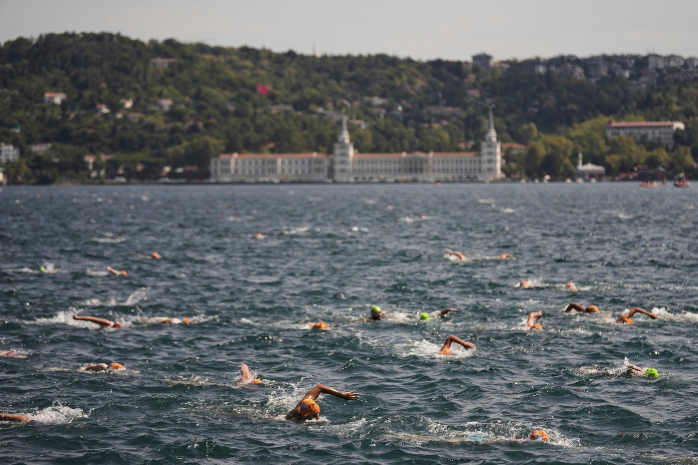 Russian swimmer missing after cross-Bosphorus race in Turkey | iNFOnews.ca Russian swimmer missing after cross-Bosphorus race in Turkey | iNFOnews.ca