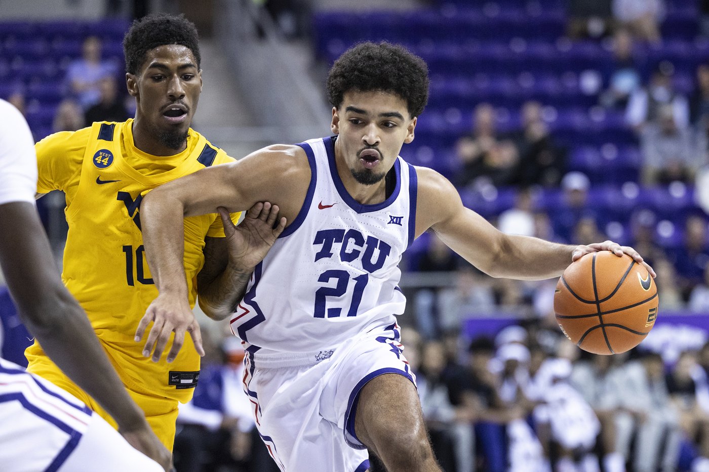 Allette's double-double sends TCU past West Virginia for Dixon's 500th career win | iNFOnews.ca