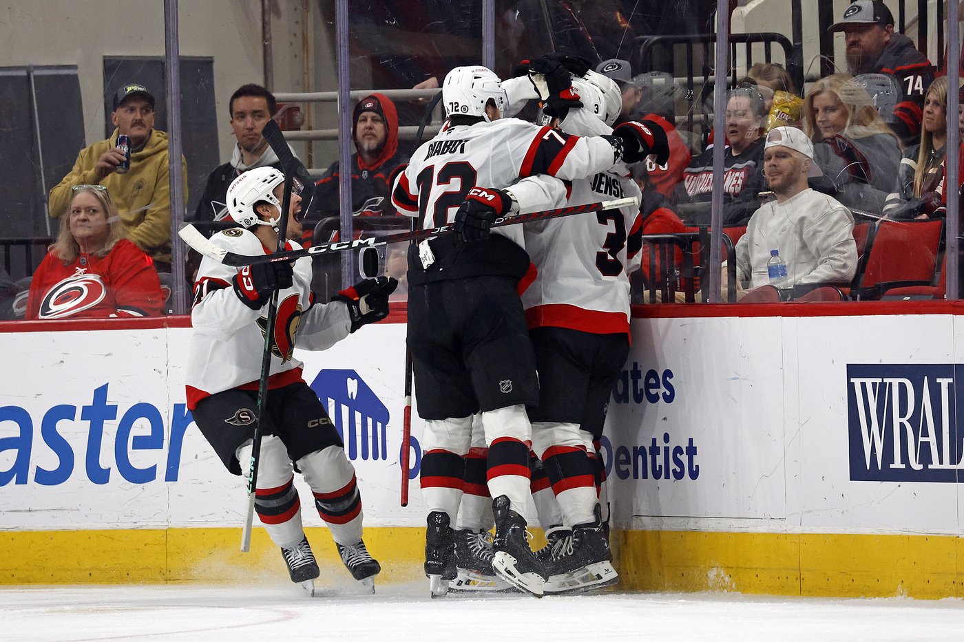 Pinto, Ullmark lead Senators to 3-0 road win over Hurricanes | iNFOnews.ca Pinto, Ullmark lead Senators to 3-0 road win over Hurricanes | iNFOnews.ca