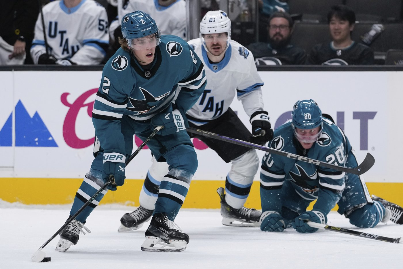 Rookies Celebrini and Smith give Sharks fans a reason to be excited | iNFOnews.ca Rookies Celebrini and Smith give Sharks fans a reason to be excited | iNFOnews.ca