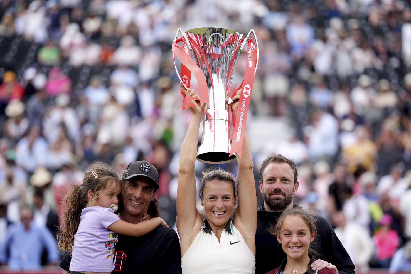 German qualifier Tatjana Maria wins Queen's Club final at age 37 | iNFOnews.ca