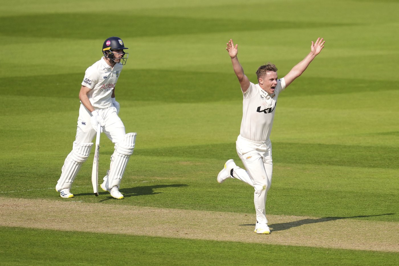 Surrey wins English County Championship cricket title for third straight year | iNFOnews.ca