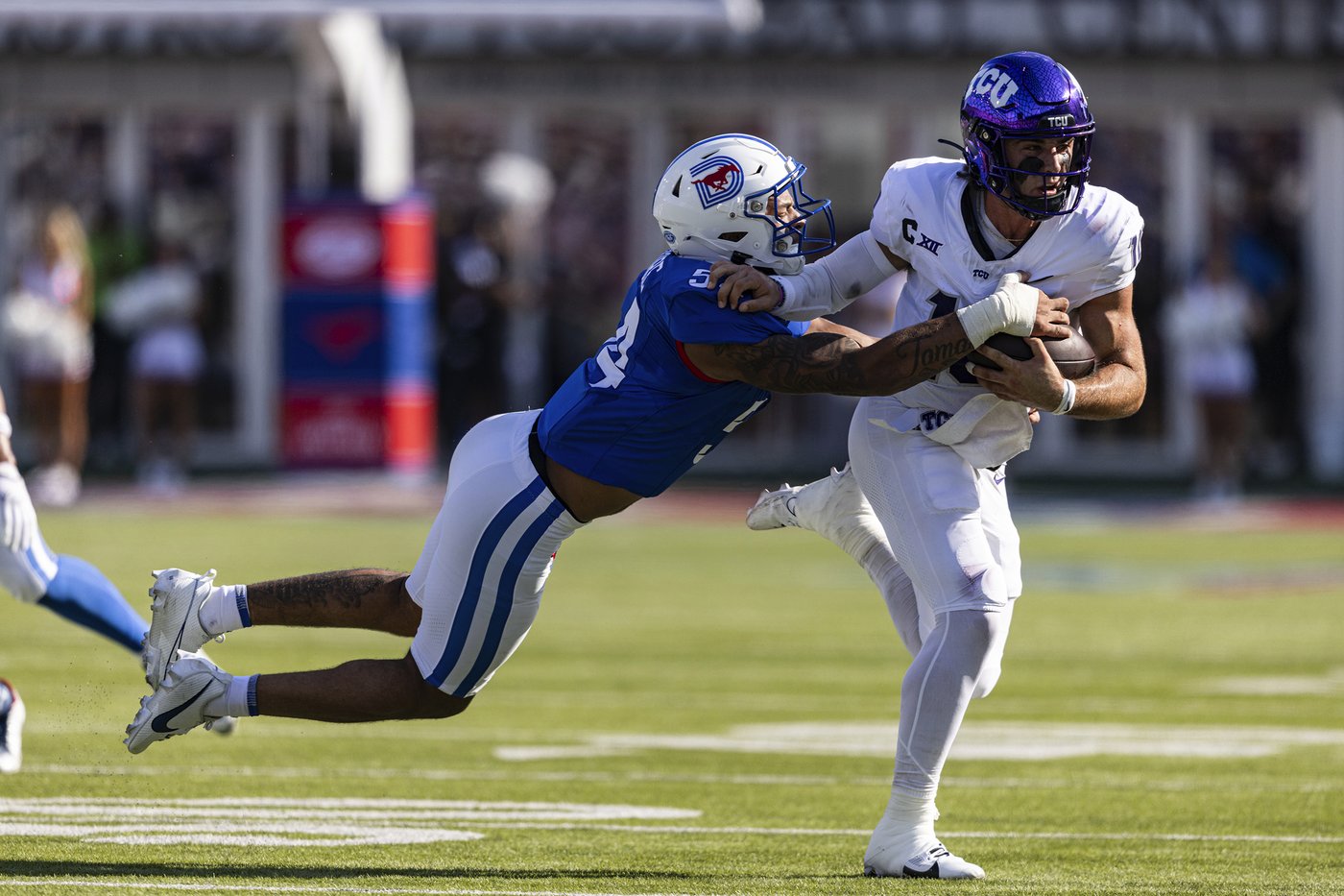SMU gets 4 TDs from Smith and three more with offense watching, beats TCU 66-42 after Dykes ejected | iNFOnews.ca