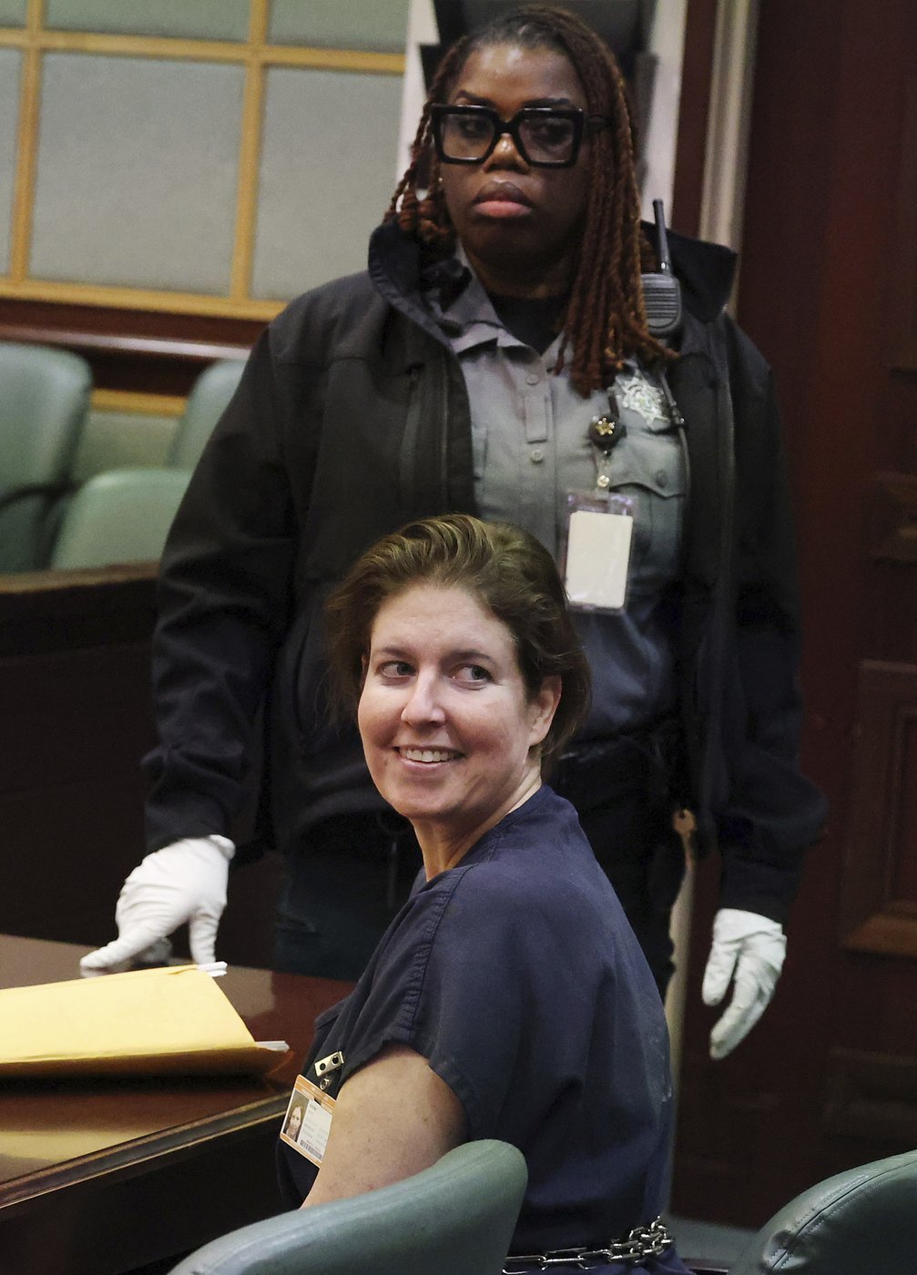 Florida woman sentenced to life for zipping boyfriend into suitcase, suffocating him | iNFOnews.ca Florida woman sentenced to life for zipping boyfriend into suitcase, suffocating him | iNFOnews.ca