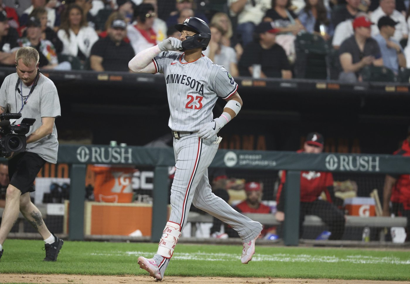 Lewis hits grand slam as Twins beat White Sox 9-7 to snap 3-game skid | iNFOnews.ca Lewis hits grand slam as Twins beat White Sox 9-7 to snap 3-game skid | iNFOnews.ca