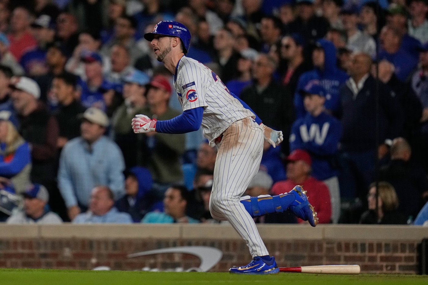 Cubs use 4-run 1st inning to top the Brewers 4-3 and avoid NL Division Series sweep | iNFOnews.ca