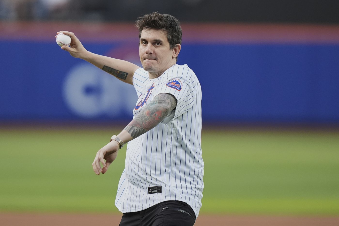 Mets hit 3 homers off E-Rod and play dazzling defense in 8-3 win over Diamondbacks | iNFOnews.ca