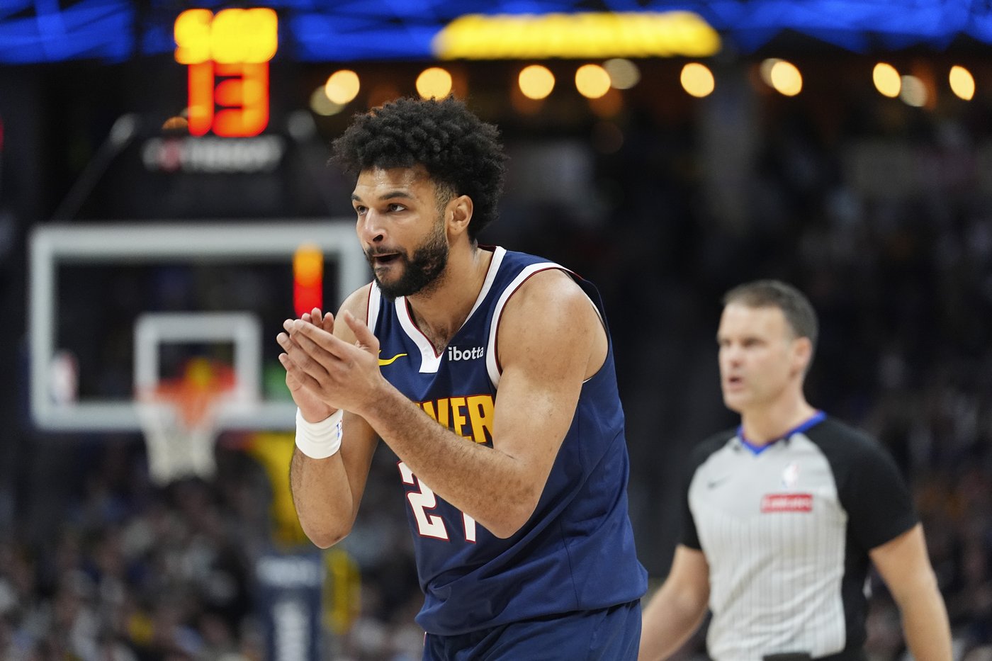 Jamal Murray scores 34, Nuggets hold off Hornets 129-115 for their 9th straight win | iNFOnews.ca