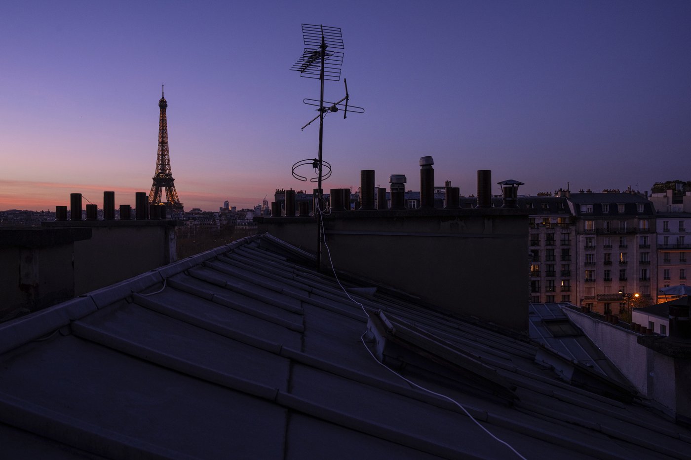 The roof restorers of Paris now have UNESCO World Heritage recognition | iNFOnews.ca