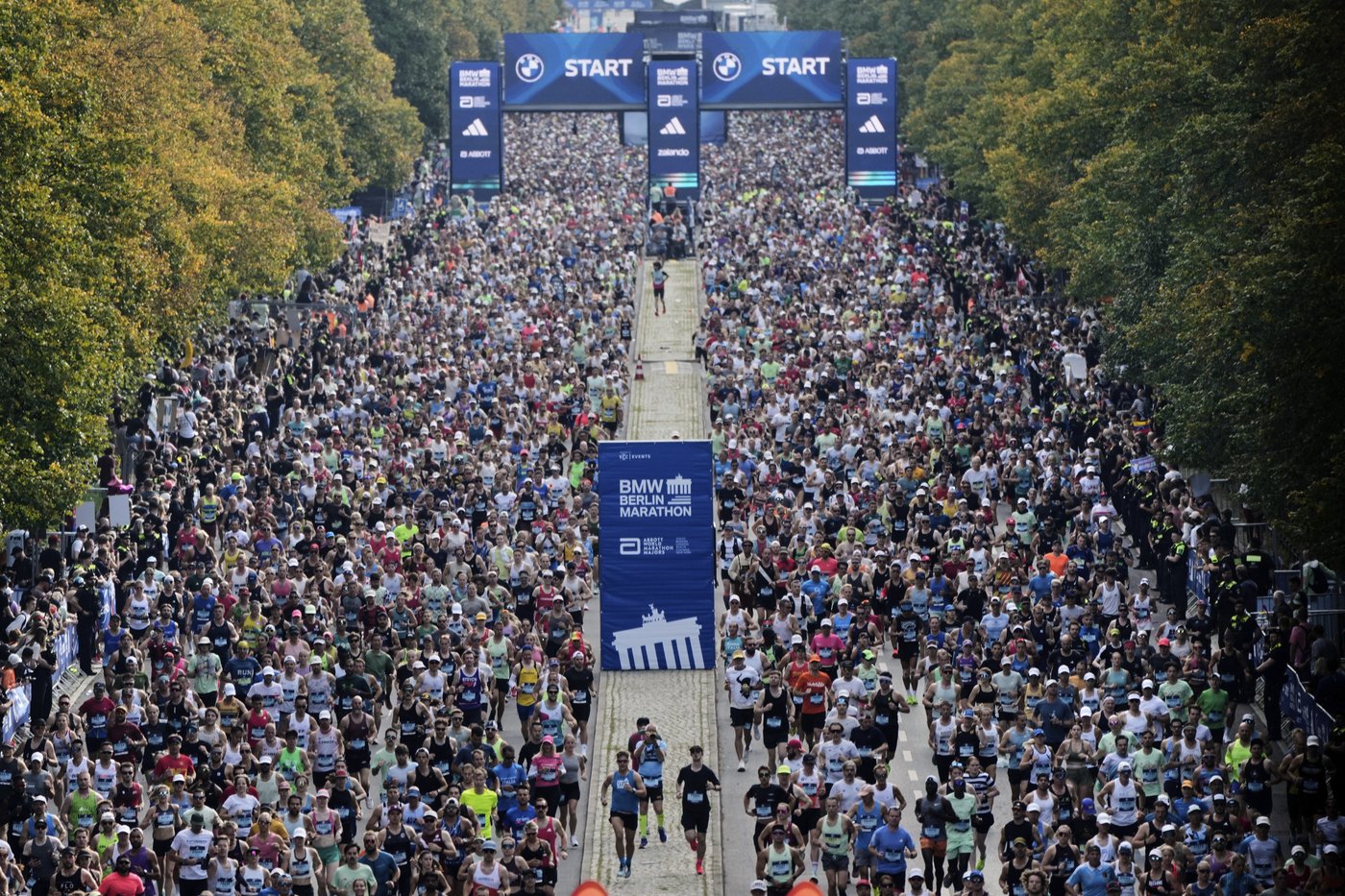 Sabastian Sawe wins Berlin Marathon but his record attempt is foiled by unseasonable heat | iNFOnews.ca Sabastian Sawe wins Berlin Marathon but his record attempt is foiled by unseasonable heat | iNFOnews.ca