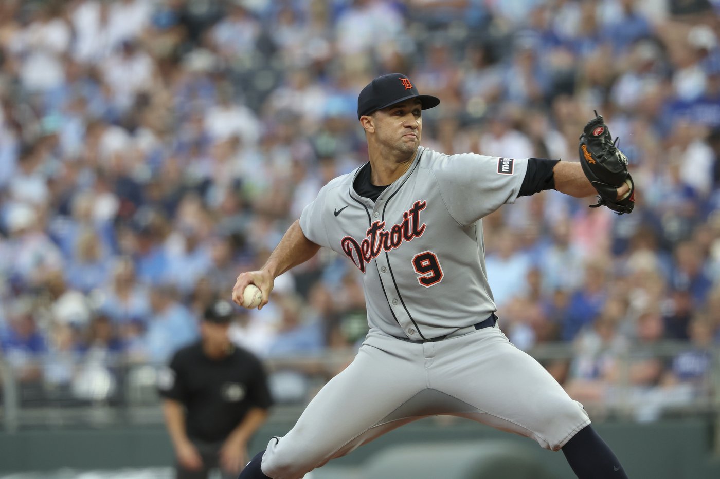 Bobby Witt Jr.'s 2-run homer in eighth lifts Royals over Tigers 3-1 | iNFOnews.ca