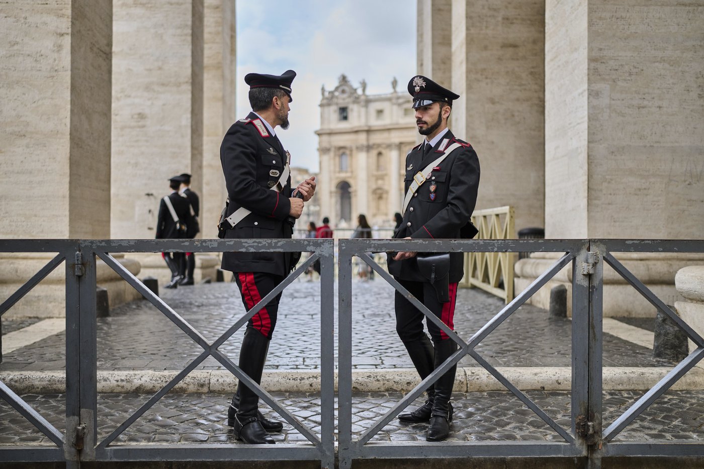 PHOTO COLLECTION: Vatican Pope Security | iNFOnews.ca PHOTO COLLECTION: Vatican Pope Security | iNFOnews.ca