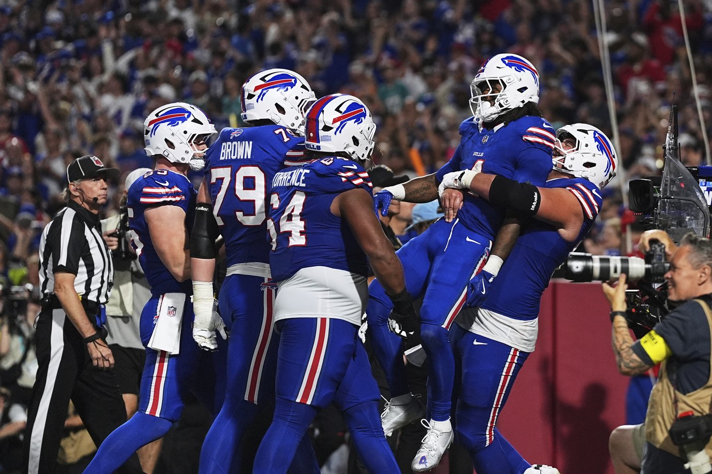 Bills running back James Cook is already validating his new contract 3 weeks into the season | iNFOnews.ca Bills running back James Cook is already validating his new contract 3 weeks into the season | iNFOnews.ca