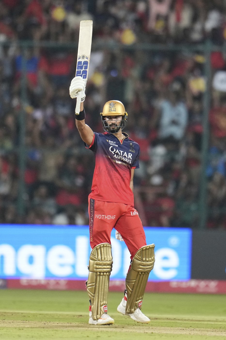 Bengaluru beats Rajasthan by 11 runs for its first home victory in IPL | iNFOnews.ca Bengaluru beats Rajasthan by 11 runs for its first home victory in IPL | iNFOnews.ca