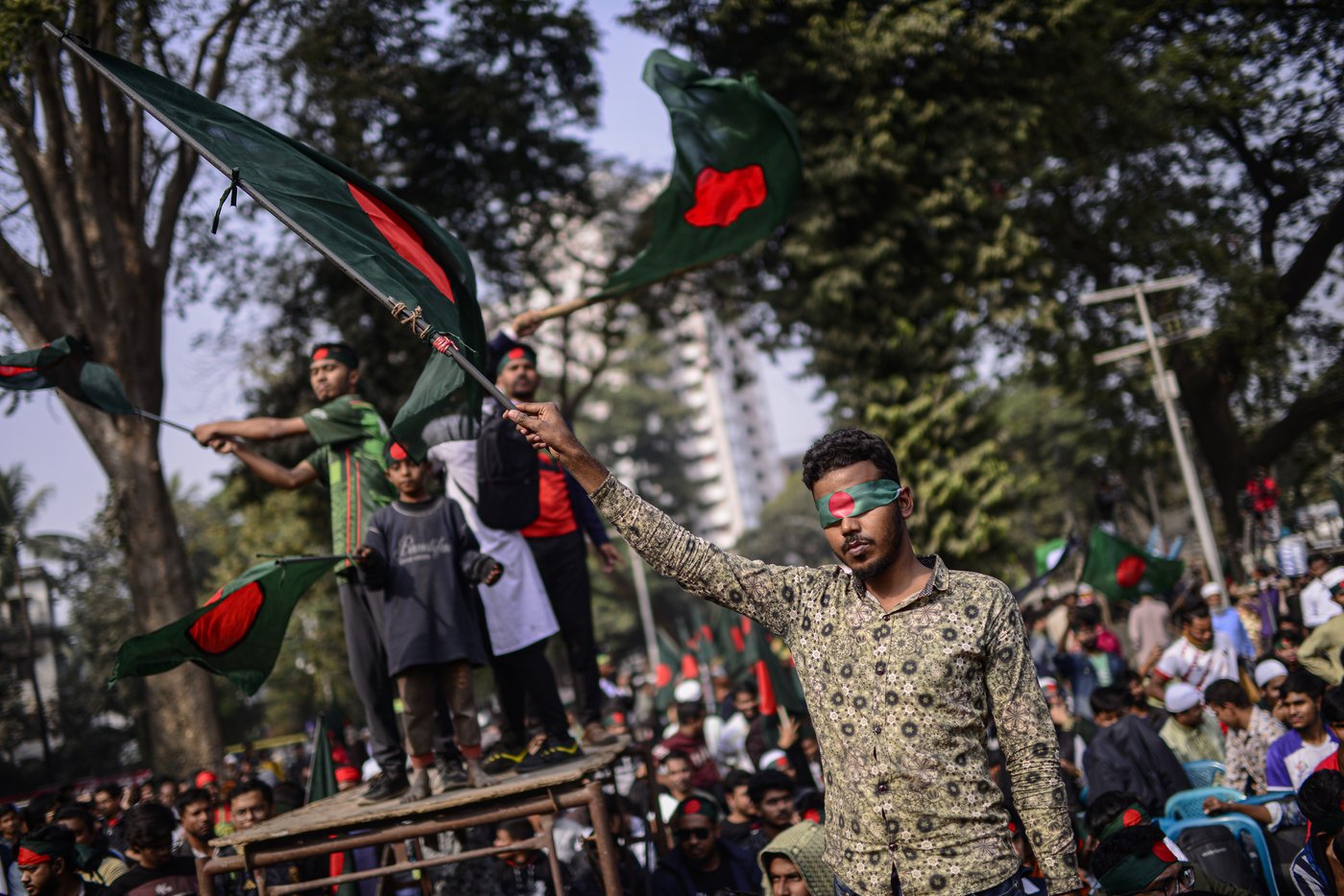 Thousands march in Bangladesh calling for the ousted prime minister's prosecution | iNFOnews.ca