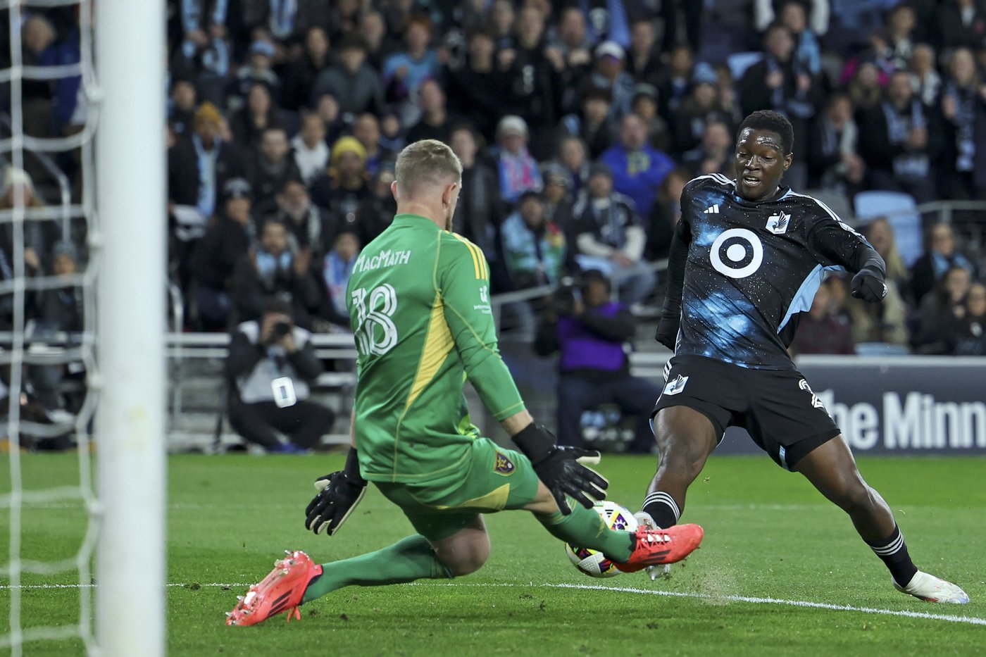 Dayne St. Clair stellar in shootout as Minnesota United completes 1st-round sweep of Real Salt Lake | iNFOnews.ca