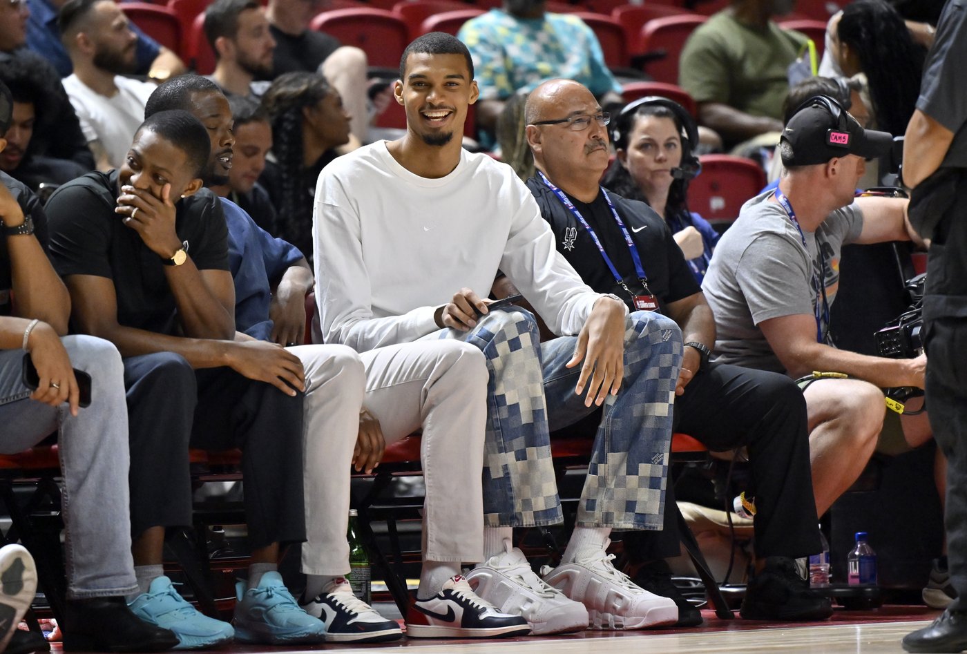 Victor Wembanyama and the Spurs launch a new 'supporter's section' with tryouts this Sunday | iNFOnews.ca