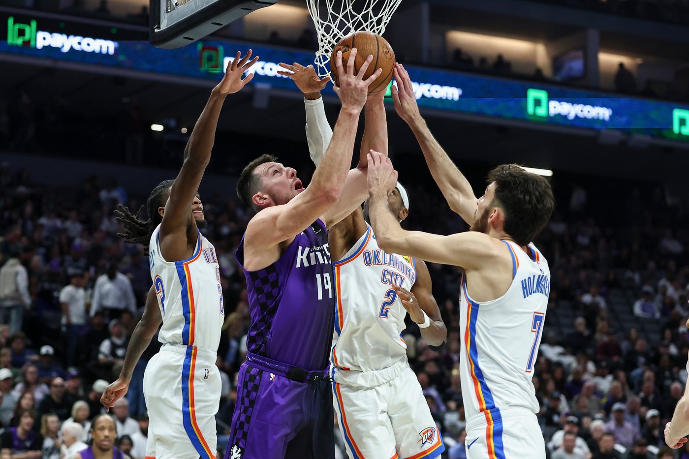 Hartenstein has 33 points and 19 rebounds to help the Thunder rout the Kings | iNFOnews.ca Hartenstein has 33 points and 19 rebounds to help the Thunder rout the Kings | iNFOnews.ca