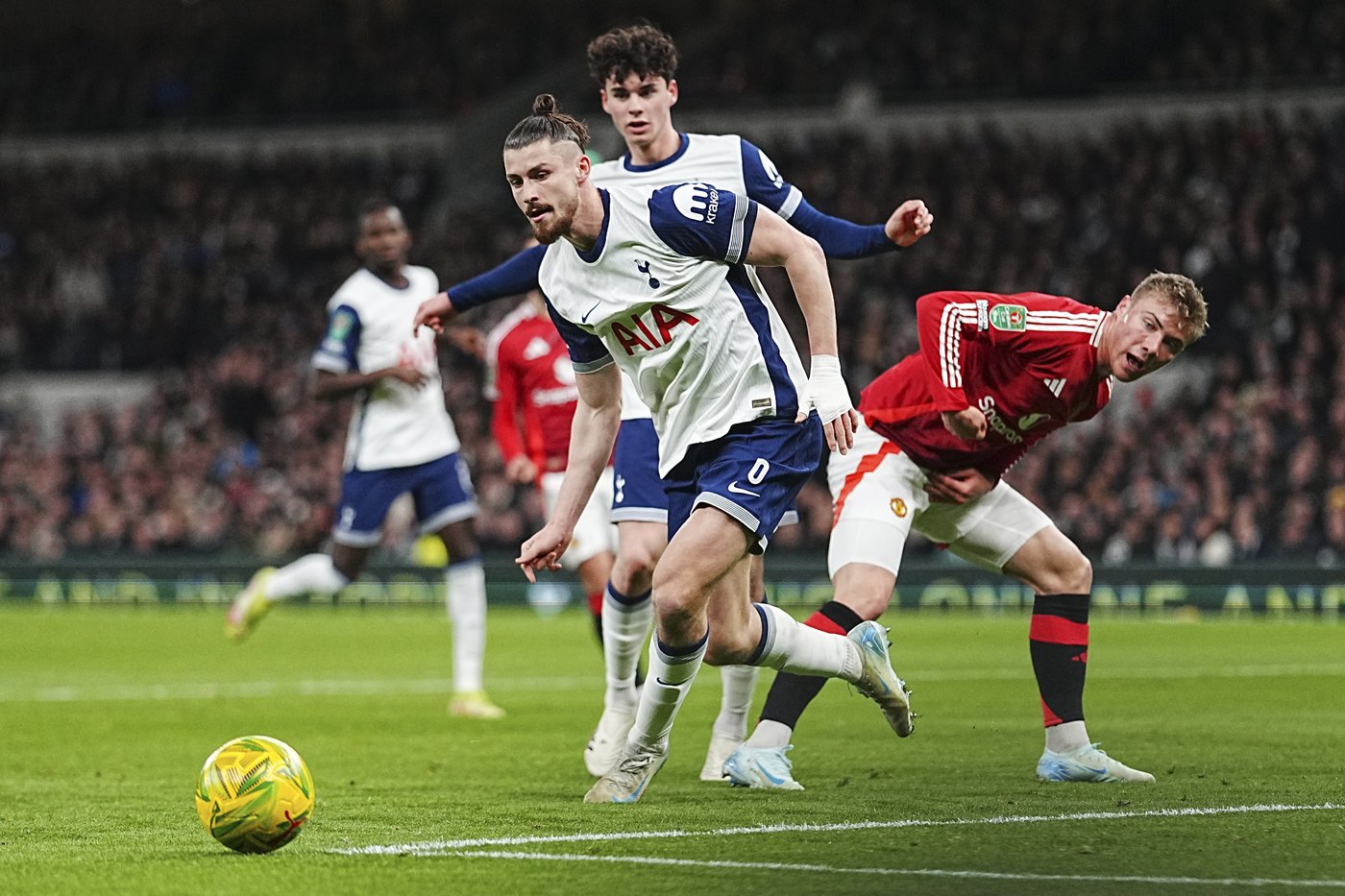 Tottenham defender Radu Dragusin to have surgery on injured ACL | iNFOnews.ca Tottenham defender Radu Dragusin to have surgery on injured ACL | iNFOnews.ca