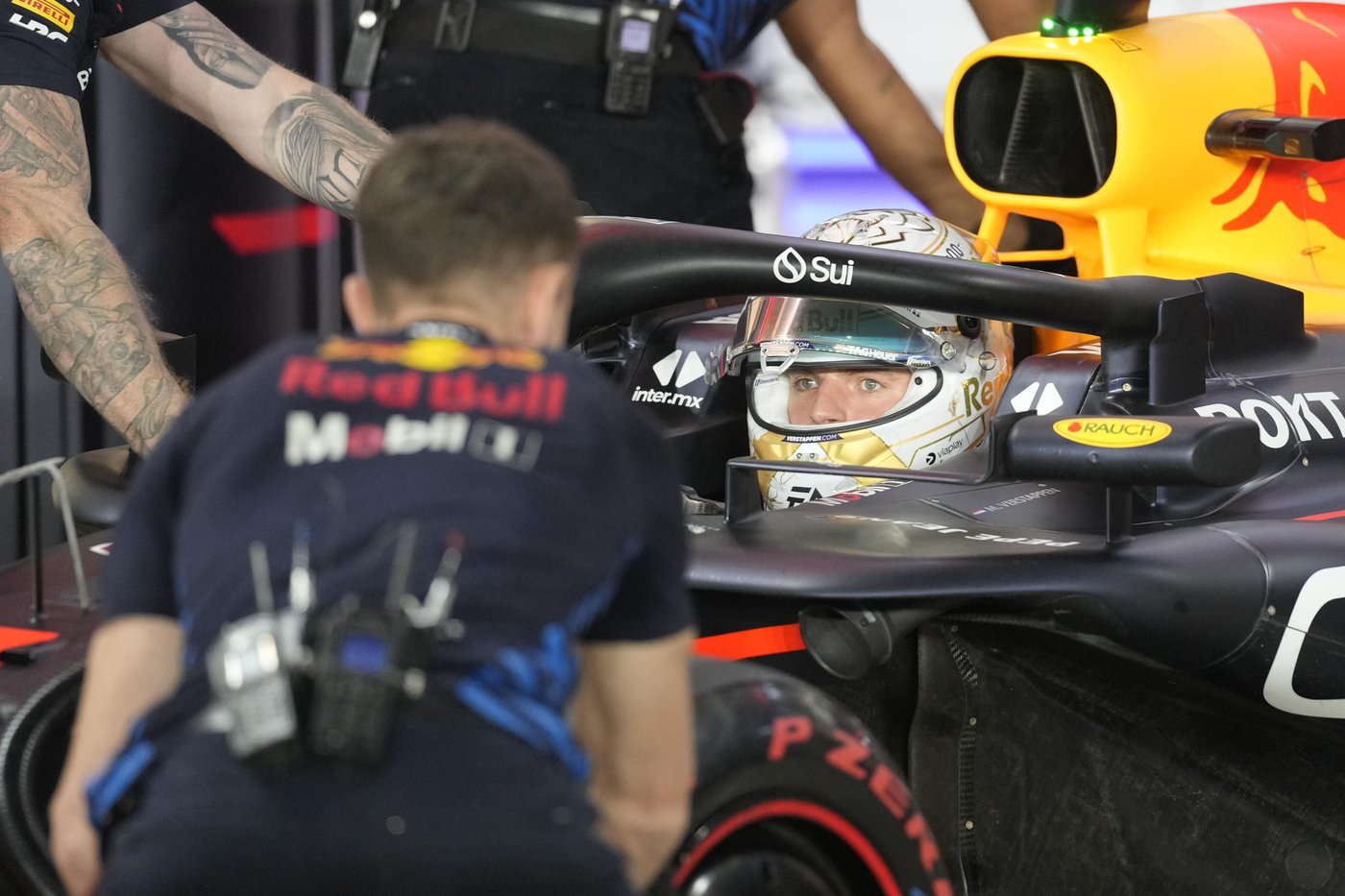 Norris defies orders to help Piastri and Verstappen loses the Qatar pole to Russell | iNFOnews.ca Norris defies orders to help Piastri and Verstappen loses the Qatar pole to Russell | iNFOnews.ca