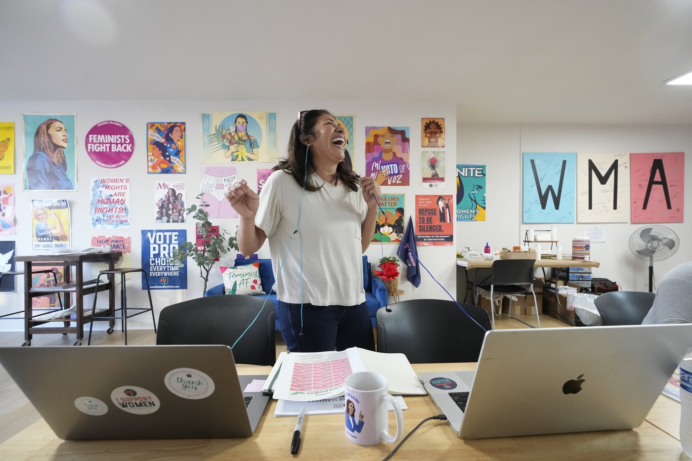 'All I can think about is hotter days.' Voter campaigns target Latinas worried about climate change | iNFOnews.ca 'All I can think about is hotter days.' Voter campaigns target Latinas worried about climate change | iNFOnews.ca