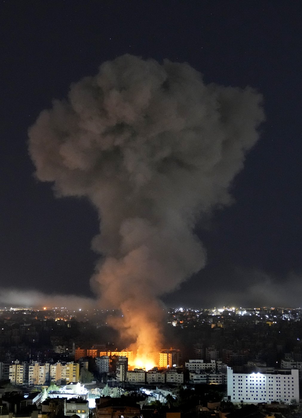 Israeli strikes pound Lebanese coastal city after residents evacuate | iNFOnews.ca